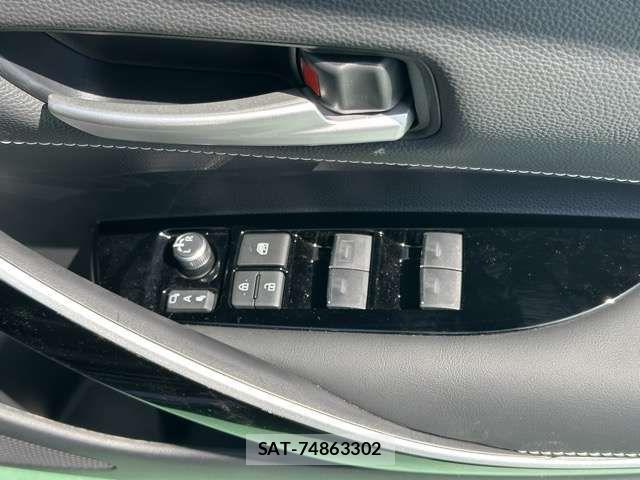 Toyota COROLLA SEDAN 2025-06 7057997-15