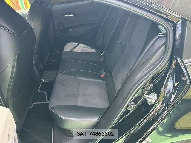 Toyota COROLLA SEDAN 2025-06 7057997-5