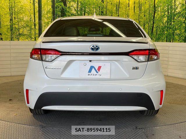 Toyota COROLLA SEDAN 2023-03 7216413-14