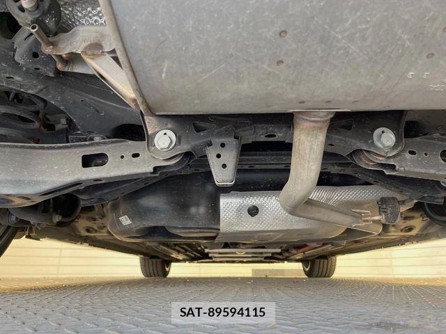 Toyota COROLLA SEDAN 2023-03 7216413-18