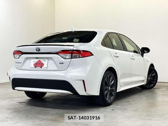 Toyota COROLLA SEDAN 2019-10 7216409-2