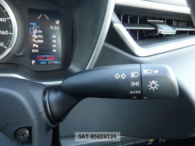 Toyota COROLLA SEDAN 2021-03 7216415-17