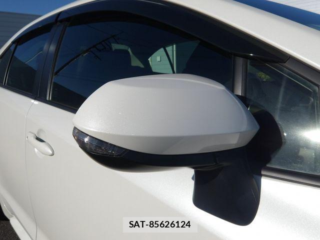 Toyota COROLLA SEDAN 2021-03 7216415-25