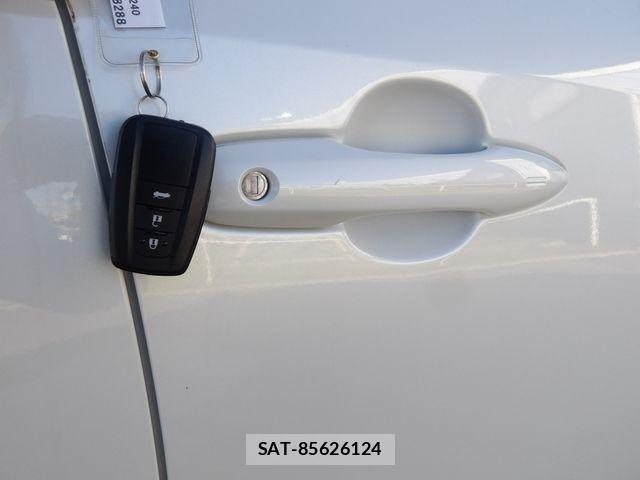 Toyota COROLLA SEDAN 2021-03 7216415-7