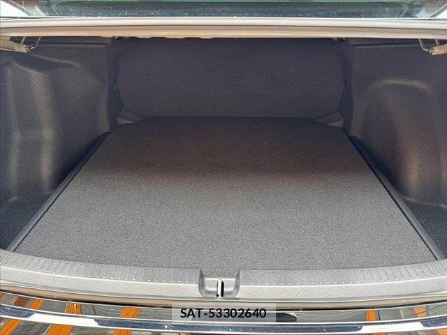 Toyota COROLLA SEDAN 2023-06 7499995-19