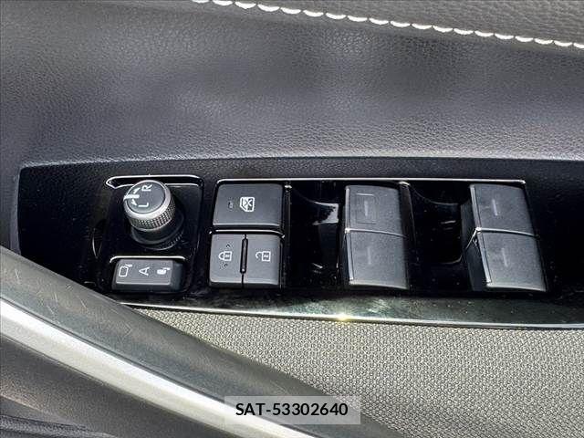 Toyota COROLLA SEDAN 2023-06 7499995-25