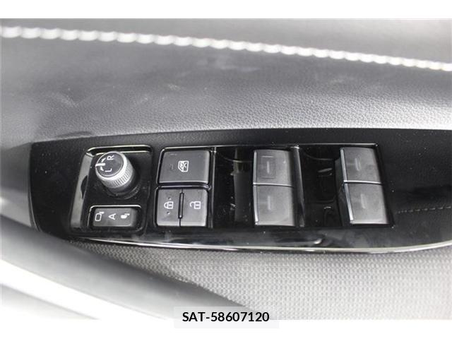 Toyota COROLLA SEDAN 2022-12 7722079-28