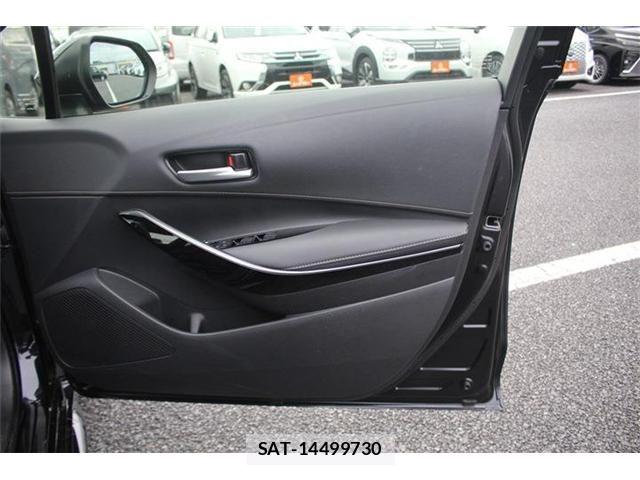 Toyota COROLLA SEDAN 2023-09 7722077-17
