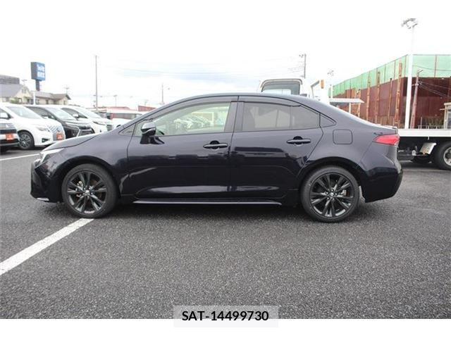 Toyota COROLLA SEDAN 2023-09 7722077-8