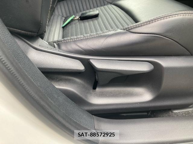 Toyota COROLLA SEDAN 2020-08 7978843-23