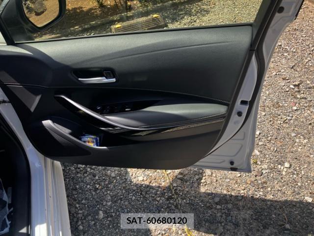 Toyota COROLLA SEDAN 2022-05 8034955-13