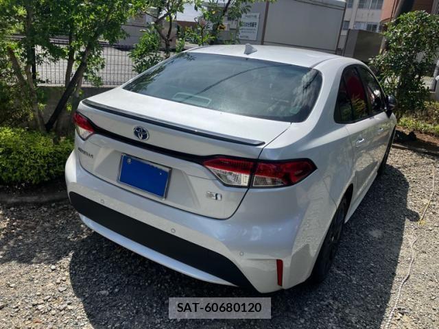 Toyota COROLLA SEDAN 2022-05 8034955-3