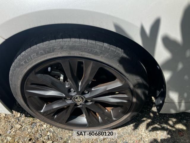 Toyota COROLLA SEDAN 2022-05 8034955-8
