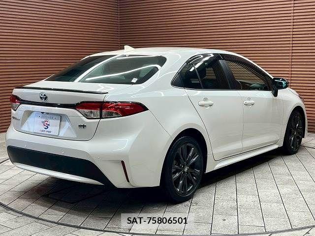 Toyota COROLLA SEDAN 2021-07 8073325-15