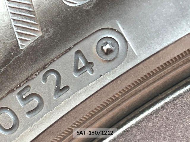 Toyota COROLLA SEDAN 2024-02 8313815-16