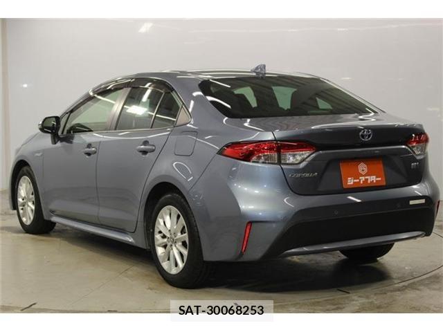 Toyota COROLLA SEDAN 2020-05 8411737-6