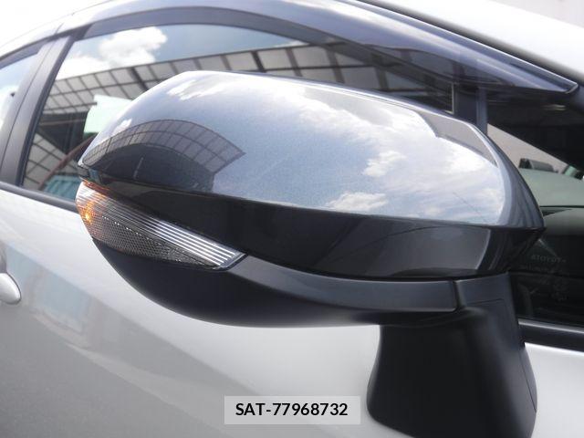 Toyota COROLLA SEDAN 2021-03 8524134-28