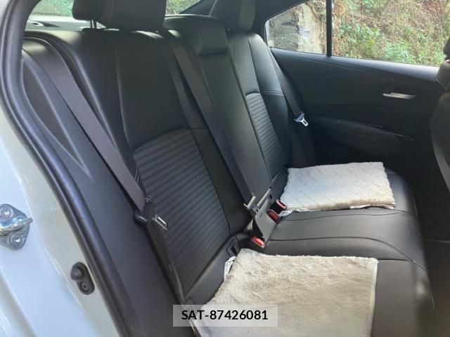 Toyota COROLLA SEDAN 2022-05 8626224-11
