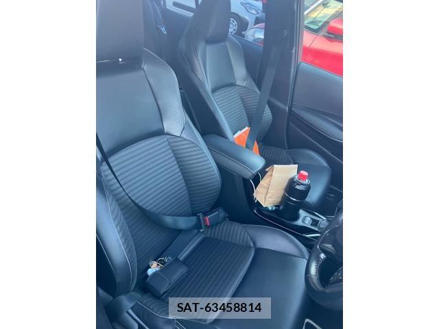 Toyota COROLLA SEDAN 2021-10 8626225-9