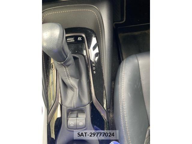 Toyota COROLLA SEDAN 2020-09 8828331-11