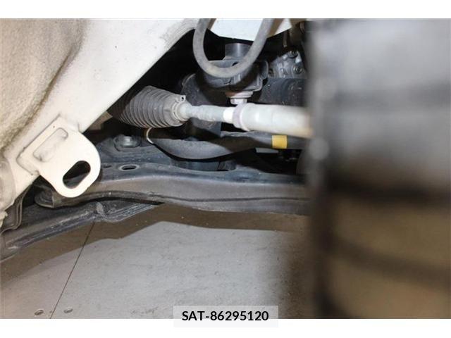 Toyota COROLLA SEDAN 2020-09 8883441-17
