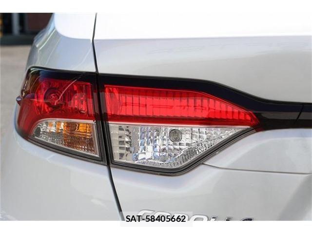 Toyota COROLLA SEDAN 2024-03 8883440-16