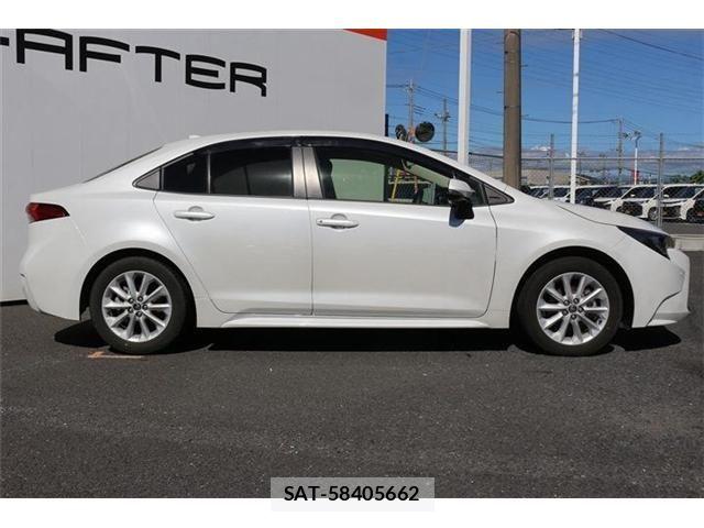 Toyota COROLLA SEDAN 2024-03 8883440-3