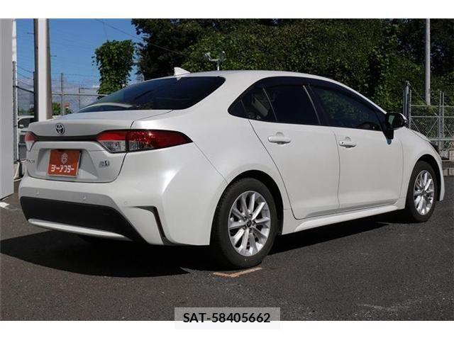 Toyota COROLLA SEDAN 2024-03 8883440-4