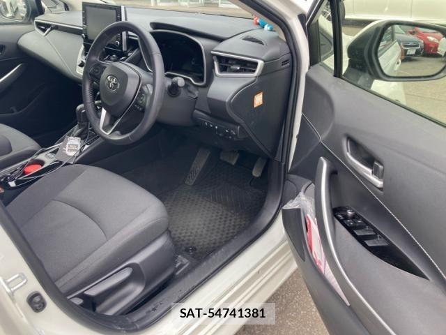 Toyota COROLLA SEDAN 2019-10 6010380-11