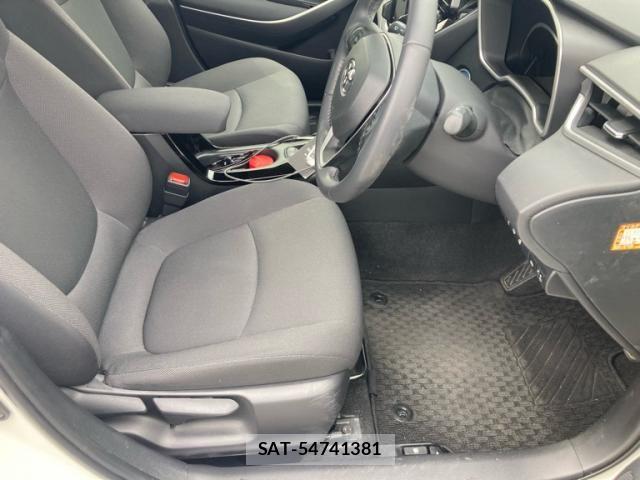 Toyota COROLLA SEDAN 2019-10 6010380-12