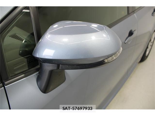 Toyota COROLLA SEDAN 2020-03 6903516-20