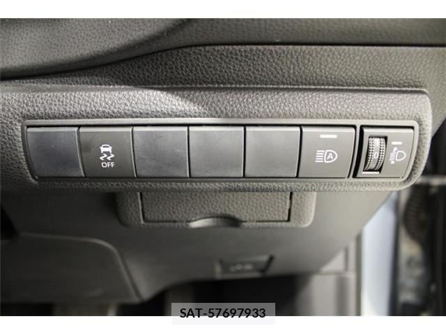 Toyota COROLLA SEDAN 2020-03 6903516-4