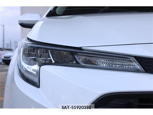 Toyota COROLLA SEDAN 2023-12 6903515-16
