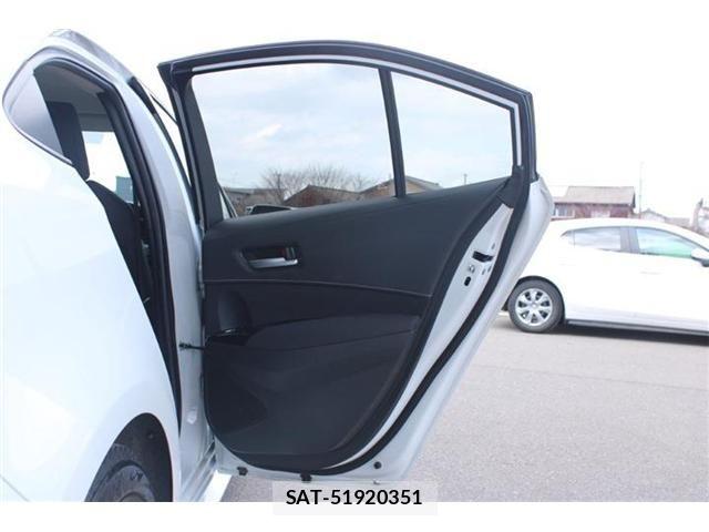 Toyota COROLLA SEDAN 2023-12 6903515-29