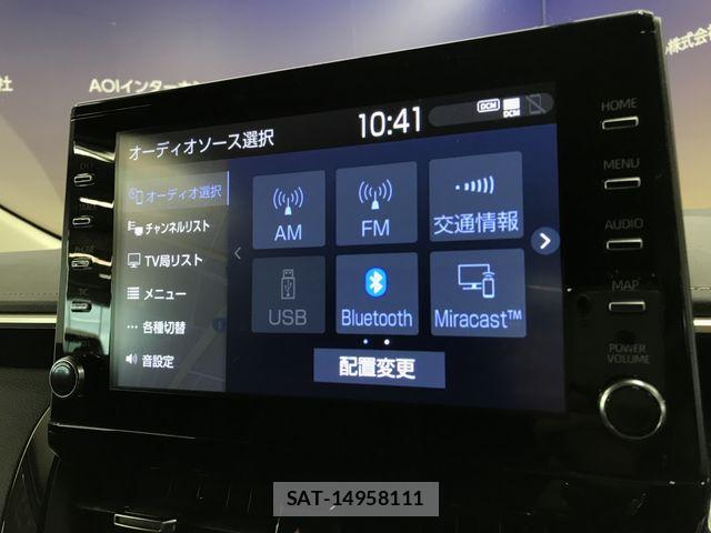 Toyota COROLLA SEDAN 2022-03 7783644-11
