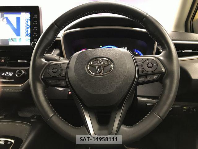 Toyota COROLLA SEDAN 2022-03 7783644-16
