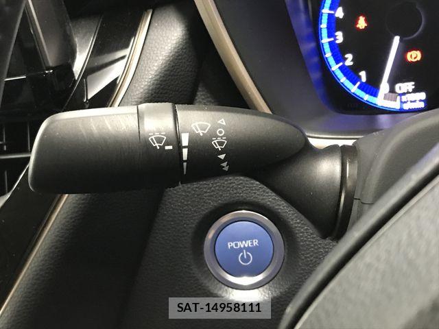 Toyota COROLLA SEDAN 2022-03 7783644-17