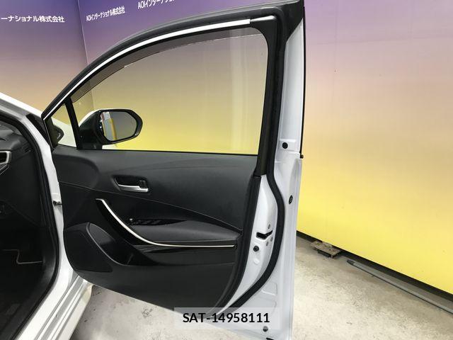 Toyota COROLLA SEDAN 2022-03 7783644-23