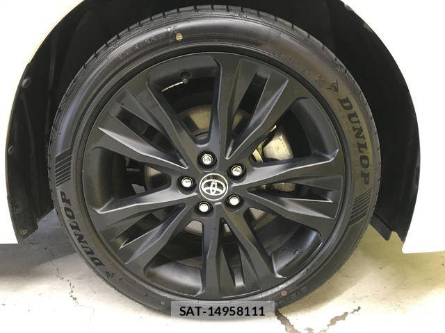 Toyota COROLLA SEDAN 2022-03 7783644-27
