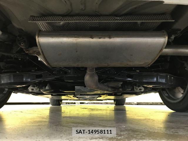Toyota COROLLA SEDAN 2022-03 7783644-28