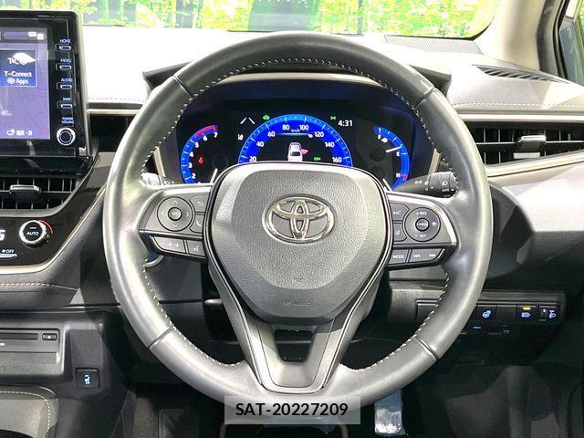 Toyota COROLLA SEDAN 2022-03 7978842-11