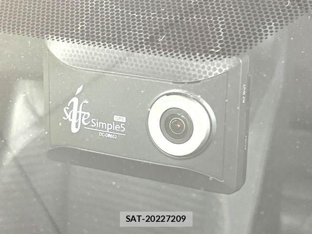 Toyota COROLLA SEDAN 2022-03 7978842-6