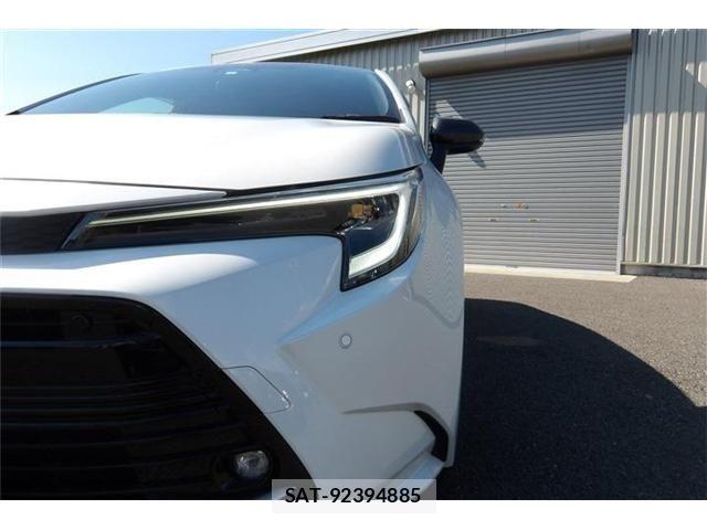 Toyota COROLLA SEDAN 2023-05 8365229-13