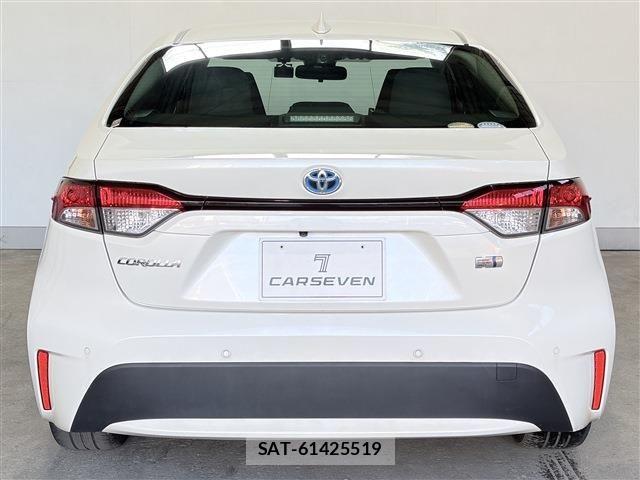 Toyota COROLLA SEDAN 2020-10 8411740-12