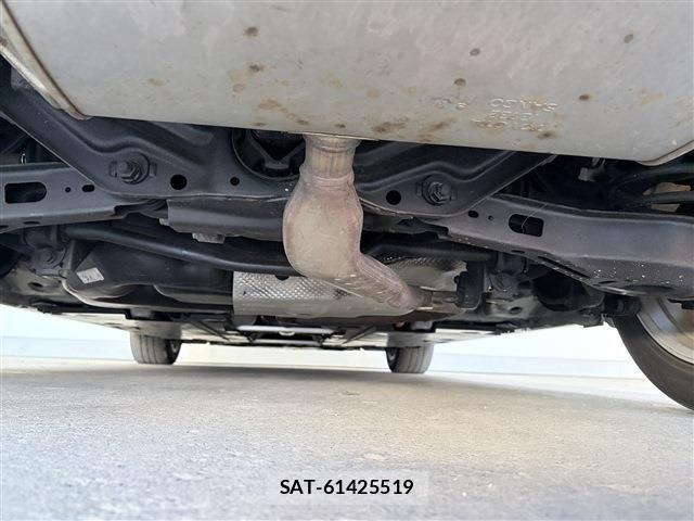 Toyota COROLLA SEDAN 2020-10 8411740-15