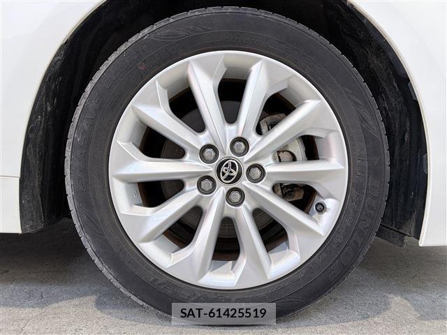 Toyota COROLLA SEDAN 2020-10 8411740-18