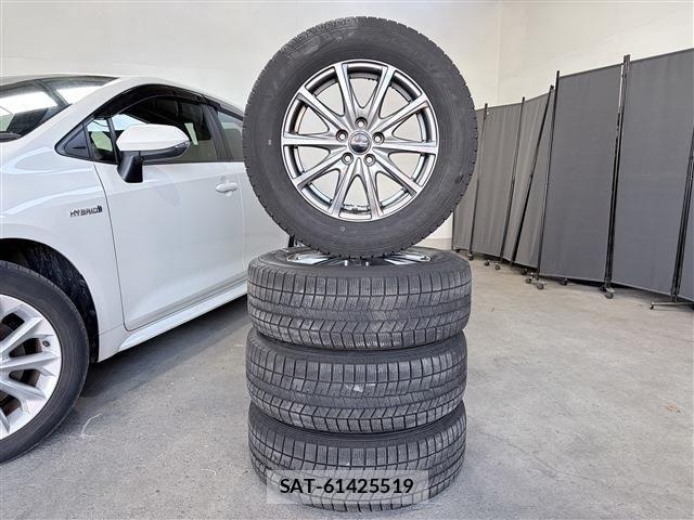 Toyota COROLLA SEDAN 2020-10 8411740-1