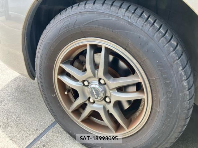 Toyota COROLLA SPACIO 2003-07 7722082-9