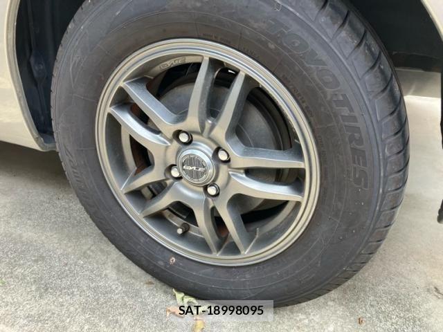 Toyota COROLLA SPACIO 2003-07 7722082-8