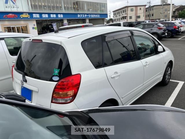 Toyota COROLLA SPACIO 2006-03 8828335-4